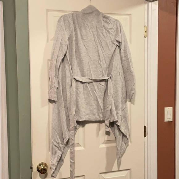 Light grey long cardigan - Picture 2 of 3